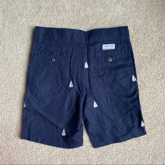Janie & Jack navy embroidered sailboats shorts NWT - Picture 2 of 2